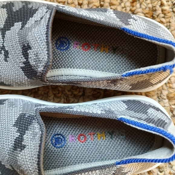 Rothy's kids slip on shoes gray camo size K11 - Picture 7 of 11